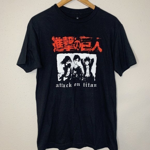 Attack On Titan Season 3 Anime T Shirt Size Medium‎ Hot Topic NWT Merch - Picture 1 of 6